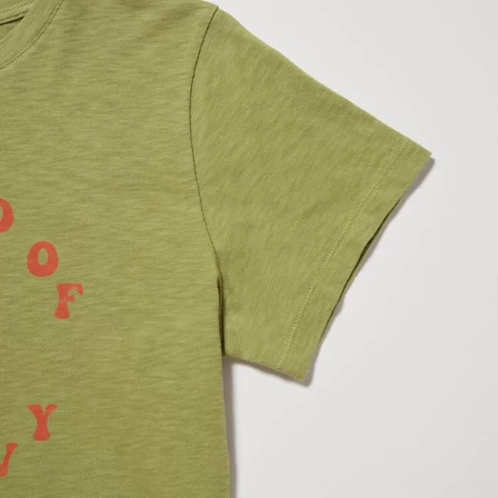 Uniqlo Love Sunshine & Peanuts Ut Printed Women’s T-Shirt Green