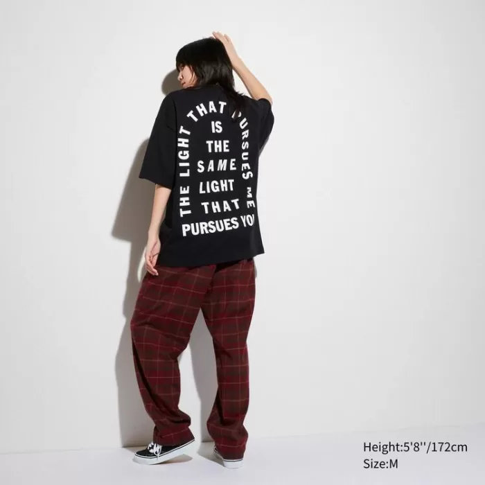 Uniqlo The Message Ut Printed Sweatshirts (Cali Dewitt) Men Black